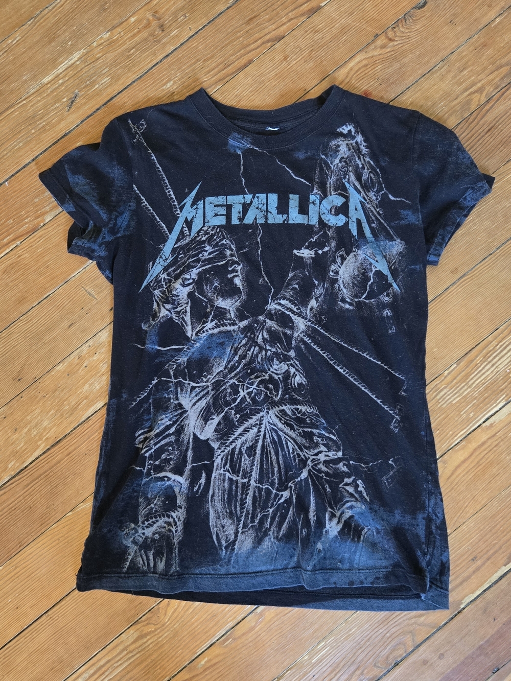 Metallica AOP 'And Justice For All' Graphic Baby Band Tee Vtg Y2k Womens S